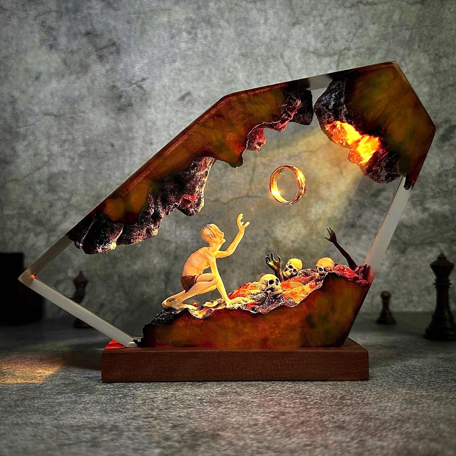 Lighting World Decor - Gollum Power Ring Resin Light Dark