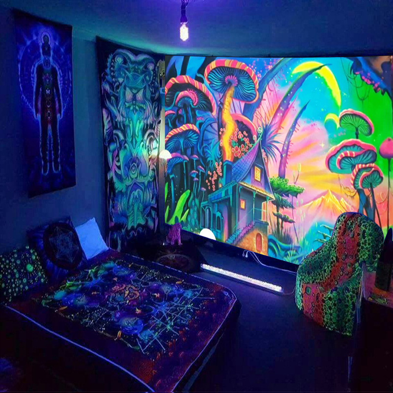 Black Light Tapestry Wall Hang - Lighting World Decor 评论和价格
