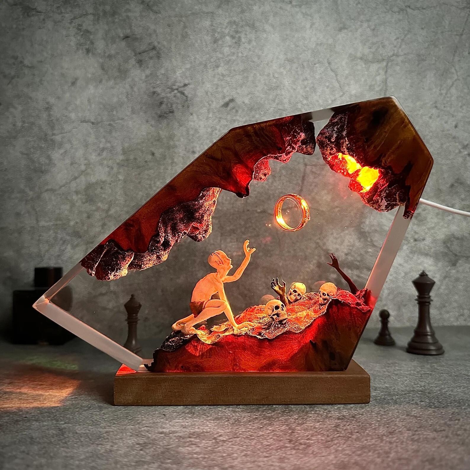 Gollum Power Ring Resin Light  - Lighting World Decor 评论和价格